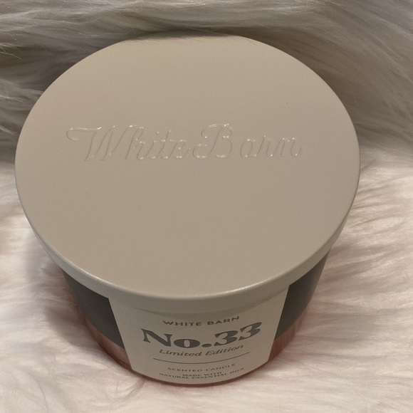“No. 33” Limited Edition BBW / WB, 3-Wick Scented Candle, 14.5 oz / 411 g, NWTag - Picture 2 of 6